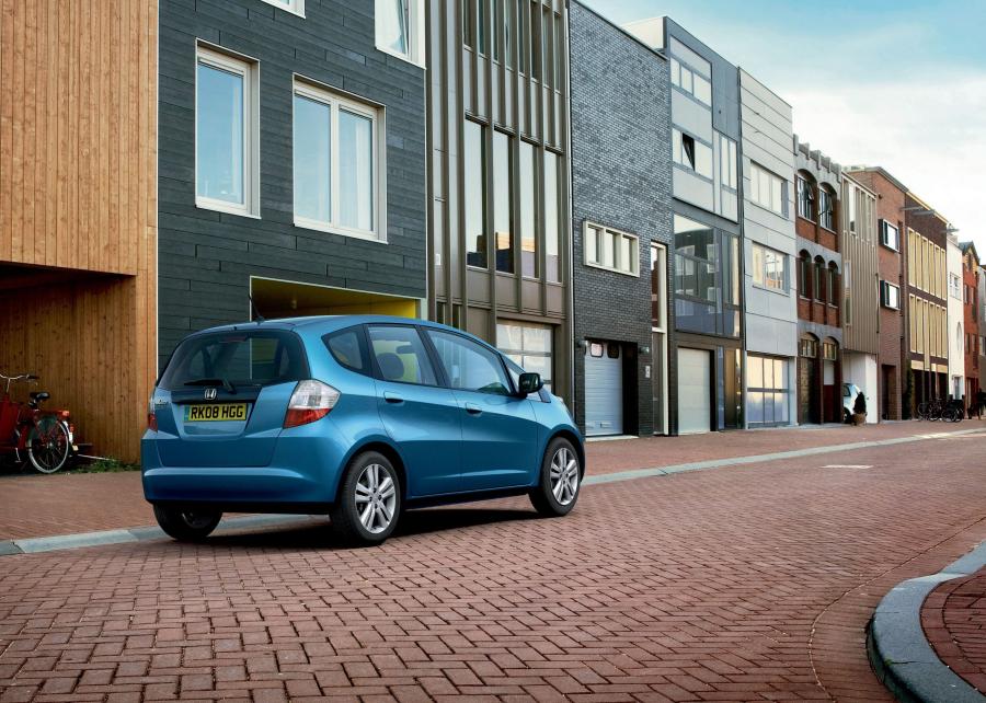  Honda Jazz 2008 года  (фото 40 из 100)